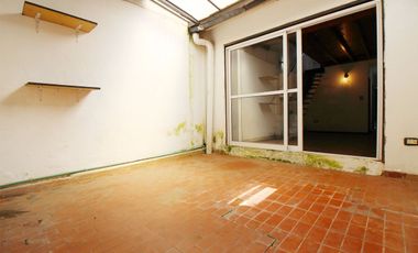 DEPARTAMENTO DUPLEX 3 AMB VENTA COCHERA FINANCIA