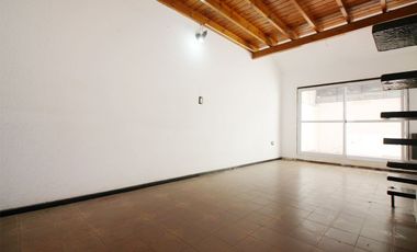 DEPARTAMENTO DUPLEX 3 AMB VENTA COCHERA FINANCIA