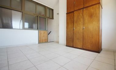 DEPARTAMENTO DUPLEX 3 AMB VENTA COCHERA FINANCIA