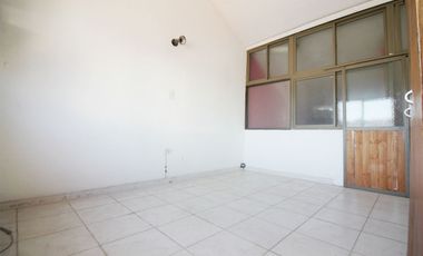 DEPARTAMENTO DUPLEX 3 AMB VENTA COCHERA FINANCIA