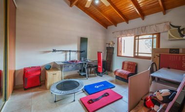 VENTA CASA - VILLA BALLESTER MULTIFAMILIAR