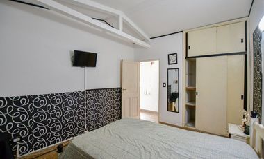 Casa quinta c/ pileta cancha futbol parquizada