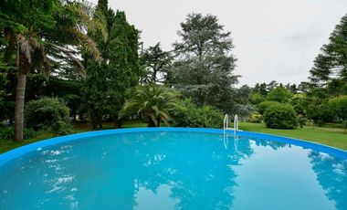 Casa quinta c/ pileta cancha futbol parquizada