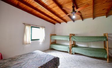 Casa quinta c/ pileta cancha futbol parquizada