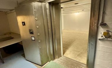 Local PB Comercial Financiero Bancario