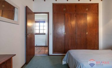 Casa en Venta 5 ambientes y dependencia en Pinamar