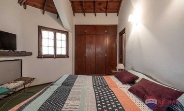 Casa en Venta 5 ambientes y dependencia en Pinamar