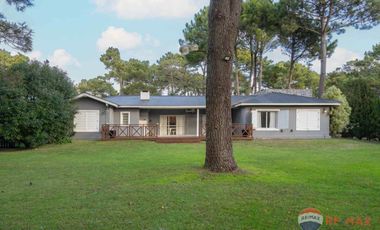 Venta casa en Valeria del Mar