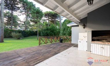 Venta casa en Valeria del Mar