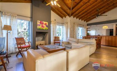 Venta casa en Valeria del Mar