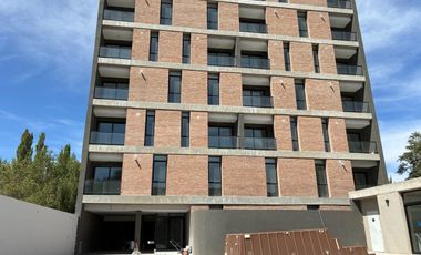 VENTA DPTO 1 DORMITORIO EDIF NOVA R7, CENTENARIO
