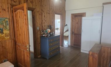 Casa en Arriendo en María Monvel / Carlos Silva Vildosola
