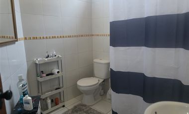 Casa en Arriendo en María Monvel / Carlos Silva Vildosola