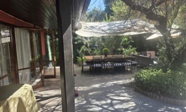 Casa en Arriendo en María Monvel / Carlos Silva Vildosola