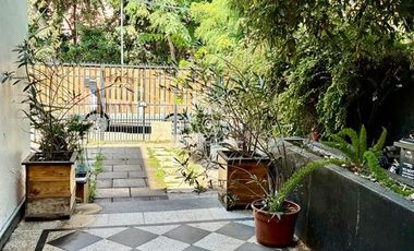 Casa en Venta en Ubicada entre las calles Holanda y Luis Thayer Ojeda