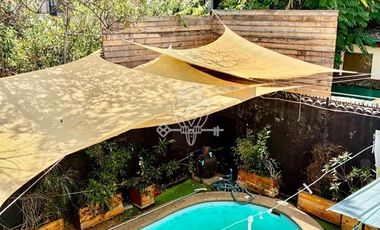 Casa en Venta en Ubicada entre las calles Holanda y Luis Thayer Ojeda