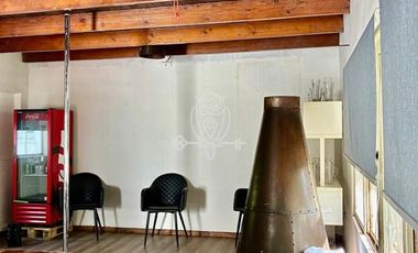 Casa en Venta en Ubicada entre las calles Holanda y Luis Thayer Ojeda