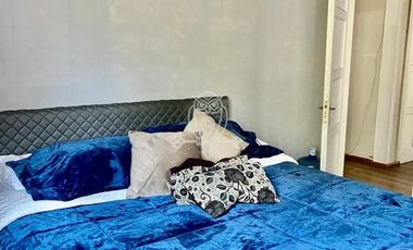 Casa en Venta en Ubicada entre las calles Holanda y Luis Thayer Ojeda