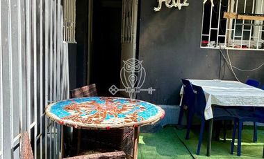 Casa en Venta en Ubicada entre las calles Holanda y Luis Thayer Ojeda