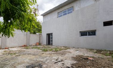 VENTA CASA MULTIFAMILIAR PATIO GARAJE I. CASANOVA