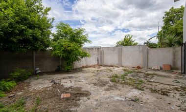 VENTA CASA MULTIFAMILIAR PATIO GARAJE I. CASANOVA