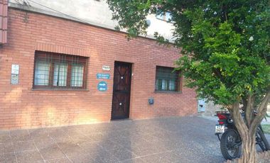 PH 3 AMB PLANTA BAJA APTO CREDITO EN MTE CHINGOLO