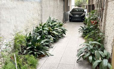 VENTA CASA 5 AMBIENTES , DEPOSITO O LOGISTICA