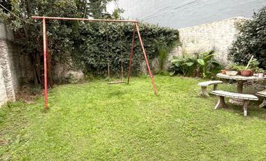 VENTA CASA 5 AMBIENTES , DEPOSITO O LOGISTICA