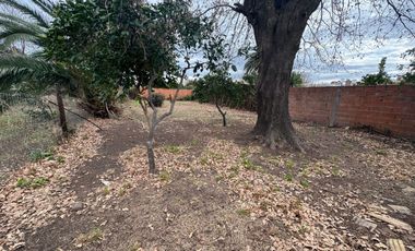 CASA EN VENTA EN VEDIA CON PATIO