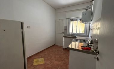 ALQUILER DE OFICINAS - CONSULTORIOS EN CIPOLLETTI