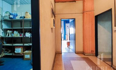 ALQUILER DE LOCAL COMERCIAL DE 1.600M2 EN EXCELENTE ESTADO EN UNA UBICACIÓN PRIVILEGIADA!!