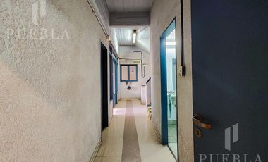 ALQUILER DE LOCAL COMERCIAL DE 1.600M2 EN EXCELENTE ESTADO EN UNA UBICACIÓN PRIVILEGIADA!!