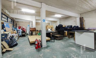 ALQUILER DE LOCAL COMERCIAL DE 1.600M2 EN EXCELENTE ESTADO EN UNA UBICACIÓN PRIVILEGIADA!!