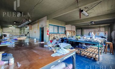 ALQUILER DE LOCAL COMERCIAL DE 1.600M2 EN EXCELENTE ESTADO EN UNA UBICACIÓN PRIVILEGIADA!!