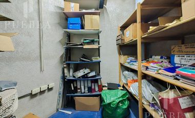 ALQUILER DE LOCAL COMERCIAL DE 1.600M2 EN EXCELENTE ESTADO EN UNA UBICACIÓN PRIVILEGIADA!!