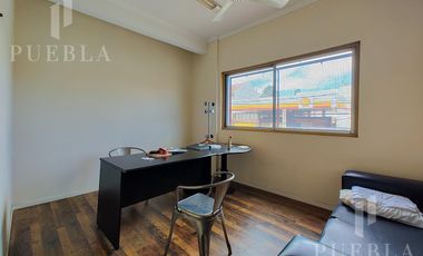 ALQUILER DE LOCAL COMERCIAL DE 1.600M2 EN EXCELENTE ESTADO EN UNA UBICACIÓN PRIVILEGIADA!!