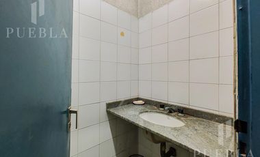 ALQUILER DE LOCAL COMERCIAL DE 1.600M2 EN EXCELENTE ESTADO EN UNA UBICACIÓN PRIVILEGIADA!!