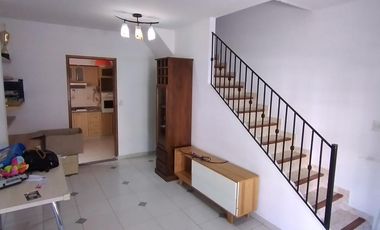 Duplex 3 amb. en Venta en Ramos Mejia Sur