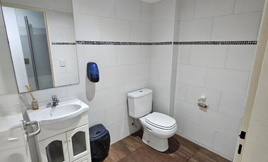Departamento Monoambiente con balcón, parrilla y cochera cubierta en Vicente López
