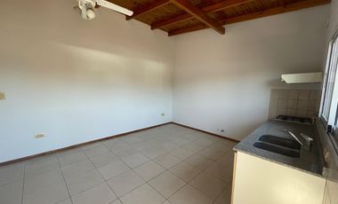 departamento en alquiler tres ambientes lujan guemes 887