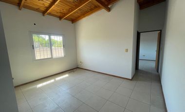 departamento en alquiler tres ambientes lujan guemes 887