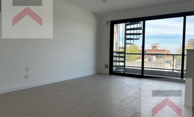 Espectacular departamento de 2 amb a estrenar, con terraza propia y cochera!