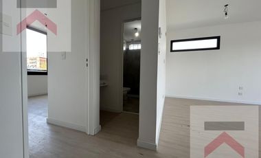 Espectacular departamento de 2 amb a estrenar, con terraza propia y cochera!
