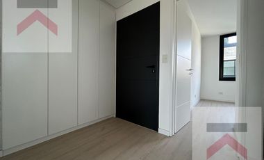 Espectacular departamento de 2 amb a estrenar, con terraza propia y cochera!