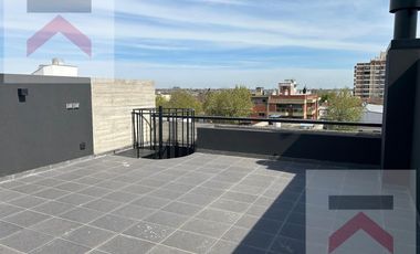 Espectacular departamento de 2 amb a estrenar, con terraza propia y cochera!