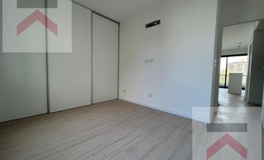 Espectacular departamento de 2 amb a estrenar, con terraza propia y cochera!