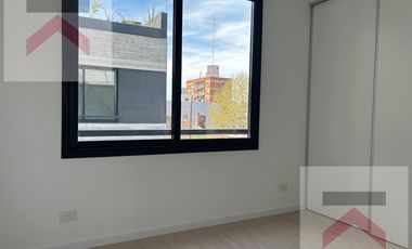 Espectacular departamento de 2 amb a estrenar, con terraza propia y cochera!
