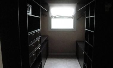 Casa Muy Bien Ubicada en Venta/Alquiler en Santa Barbara!