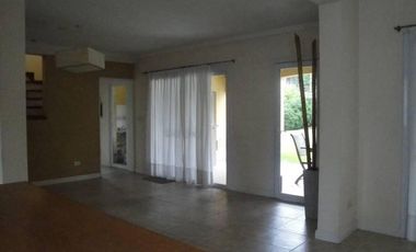 Casa Muy Bien Ubicada en Venta/Alquiler en Santa Barbara!