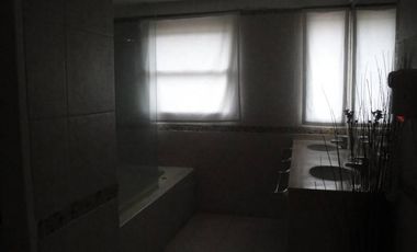 Casa Muy Bien Ubicada en Venta/Alquiler en Santa Barbara!